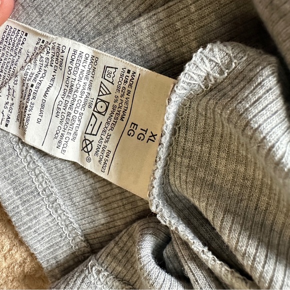 Old Navy Active Women's Gray Racerback Tank Top XL - Picture 6 of 6